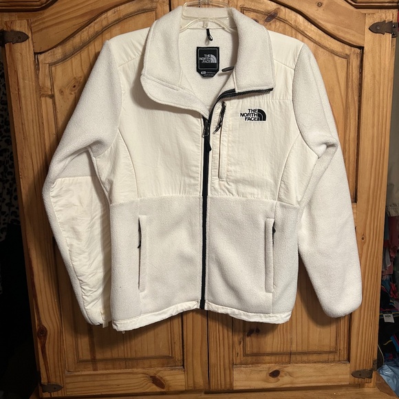 The North Face Women’s Off White Fleece  Zip Jacket - Picture 1 of 5